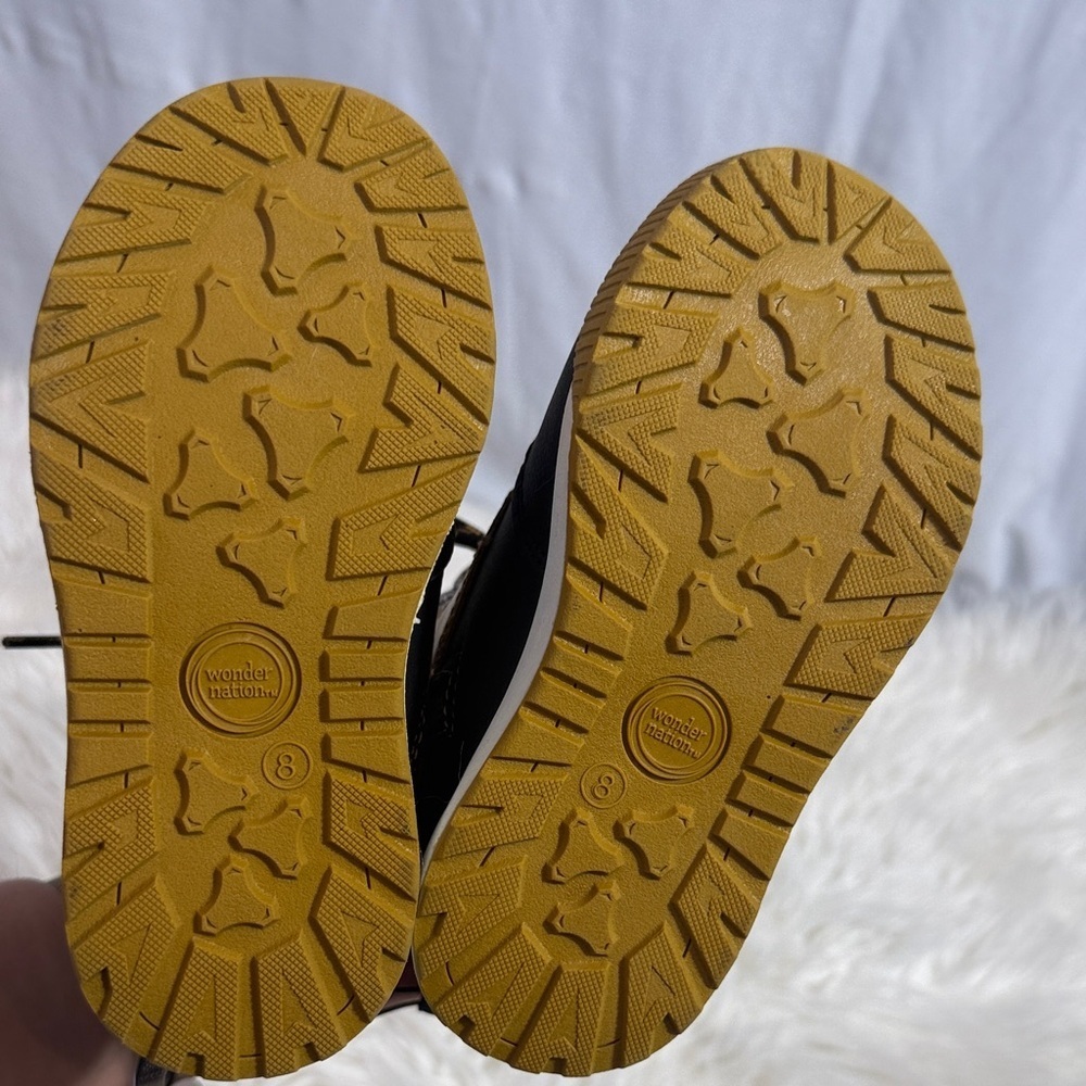 NWTKids Black and Tan Insulated Winter Boots - Temperature Rated, Skid Resistant - Picture 6 of 9
